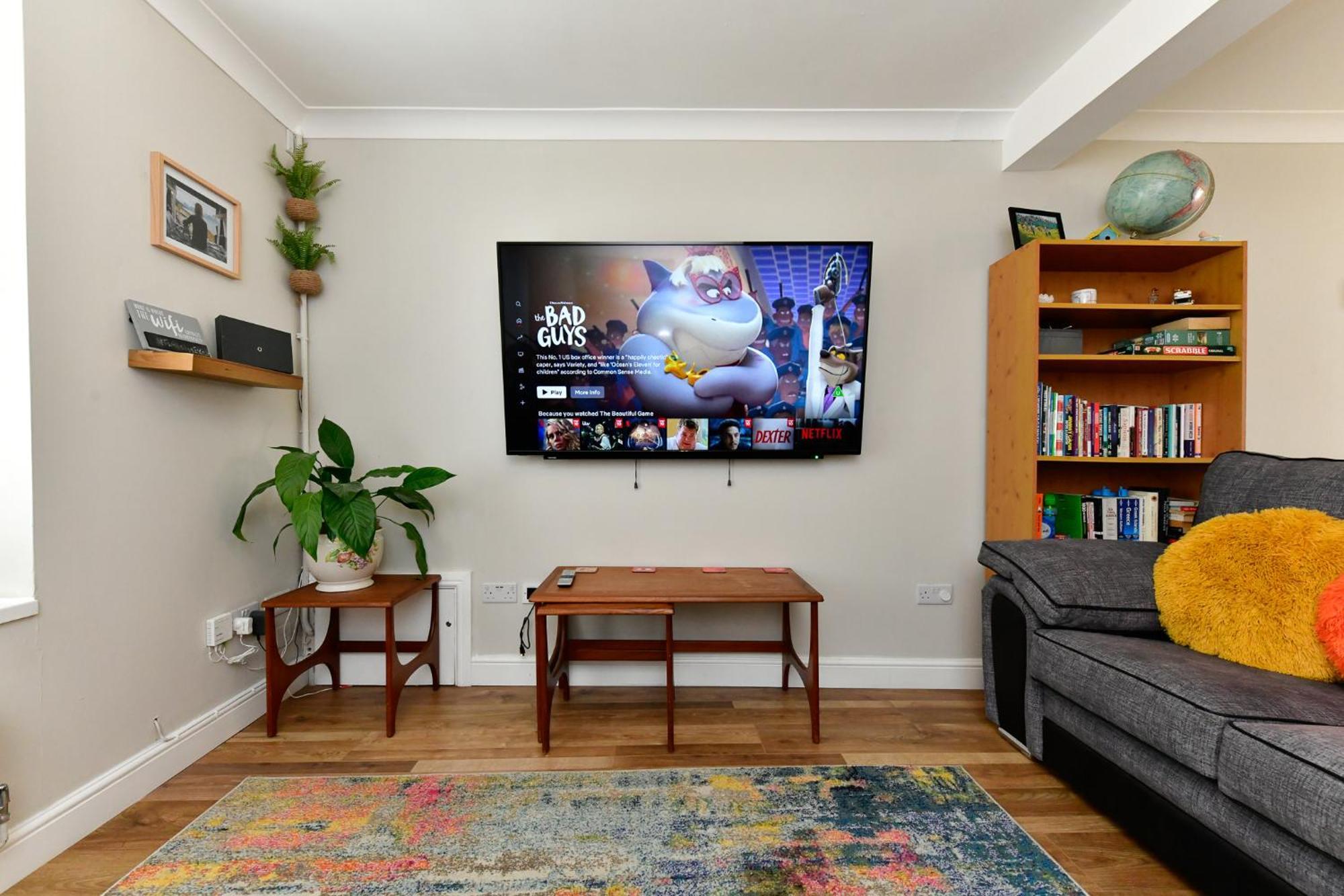 Free Parking - Heart Of The City - Superb Townhouse & Garden - Peaceful Area But Only 5Min Walk To Beach, Shops, Bars, Arena, Marina, Parks Swansea Extérieur photo